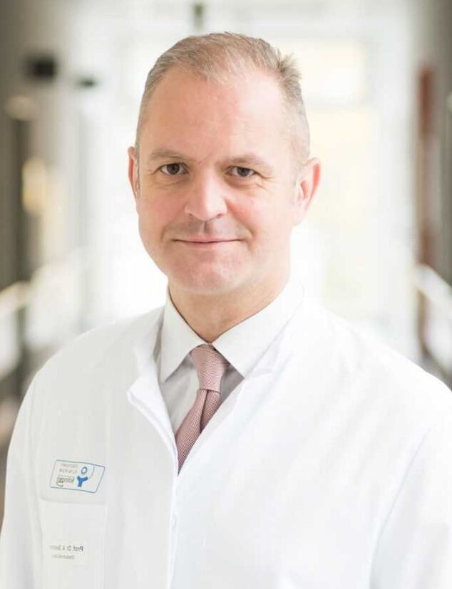 Arzt Phlebologin Andreas Grübel